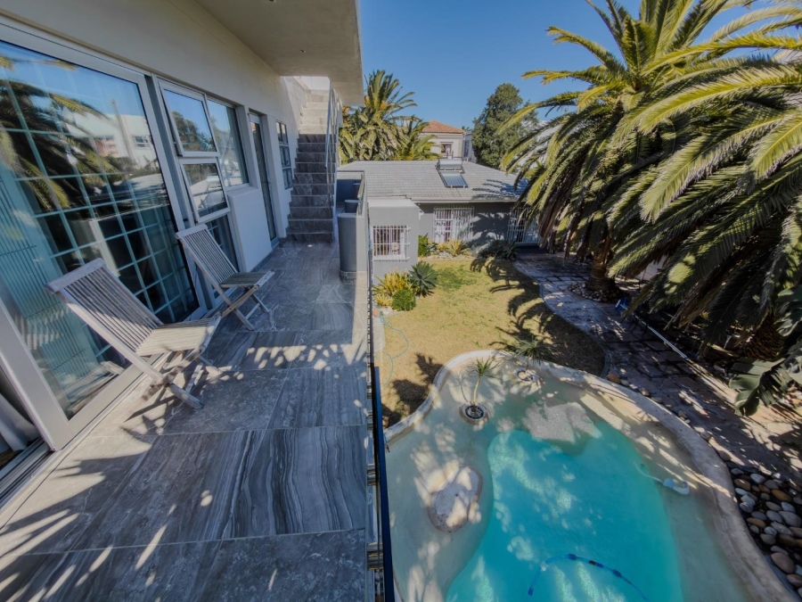 5 Bedroom Property for Sale in Sunset Beach Western Cape